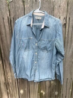 Madewell Light Blue Denim Button-Down Shirt